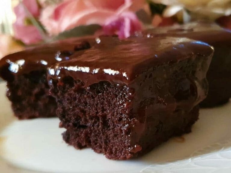 הכי אהובה: עוגת שוקולד חמה ב-10 דקות