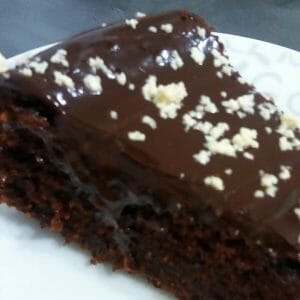 מתכון לעוגת שוקולד קלאסית ללא קקאו
