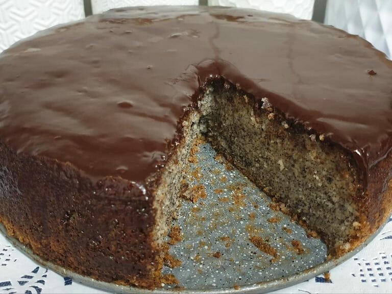 לאוהבי הפרג במיוחד: עוגת פרג שוקולד חלומית בטעם משובח (מרשימה בכל ביס!)