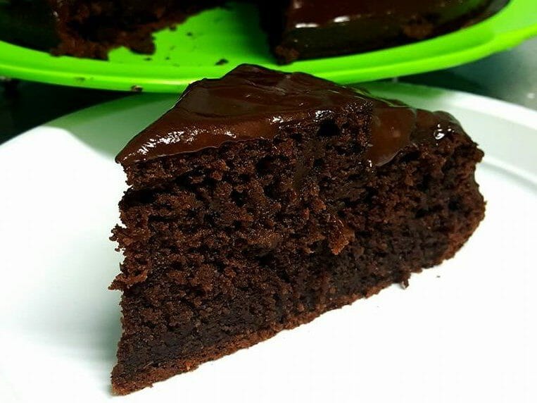 עוגת שוקולד לפסח גבוהה שנמסה בפה