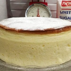 עוגת גבינה אפויה גבוהה ואוורירית בסיר ג'חנון