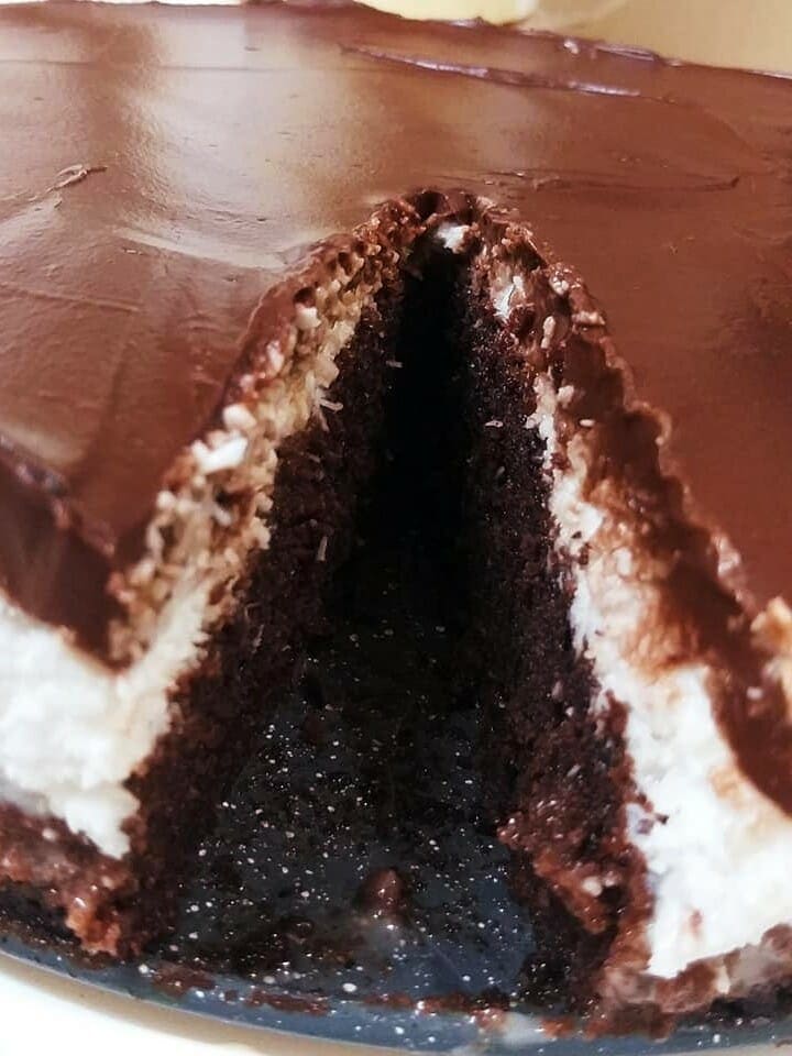 עוגת שוקולד קוקוס שכבות משגעת