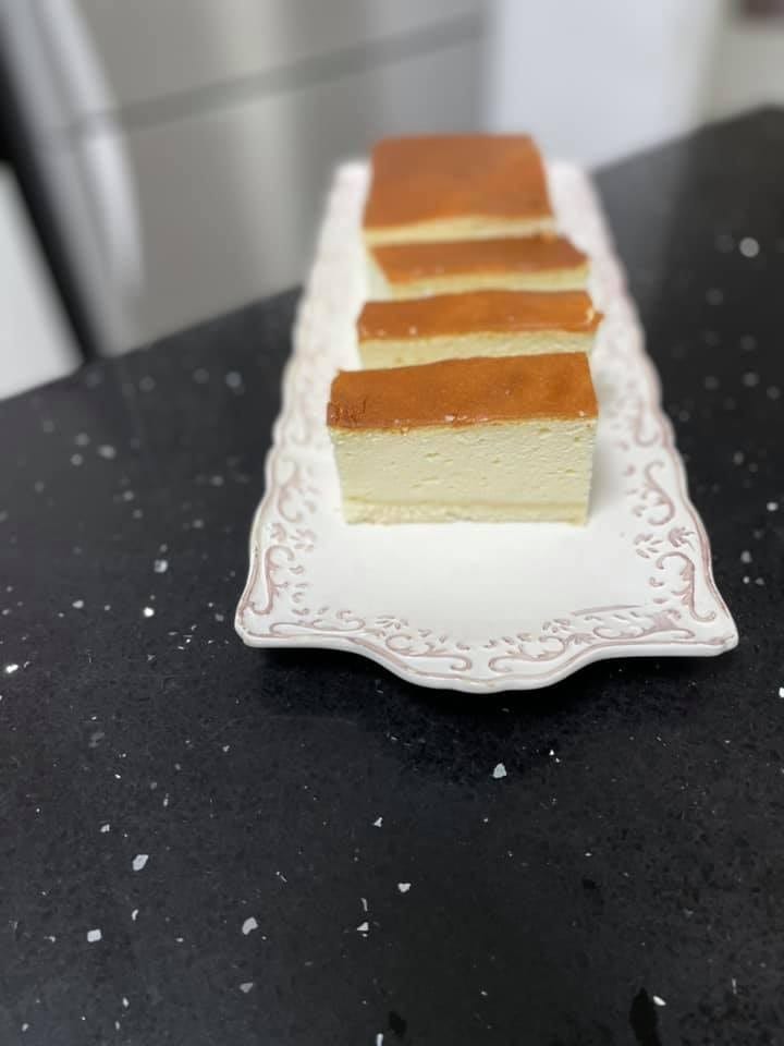 עוגת גבינה עם תחתית טורט