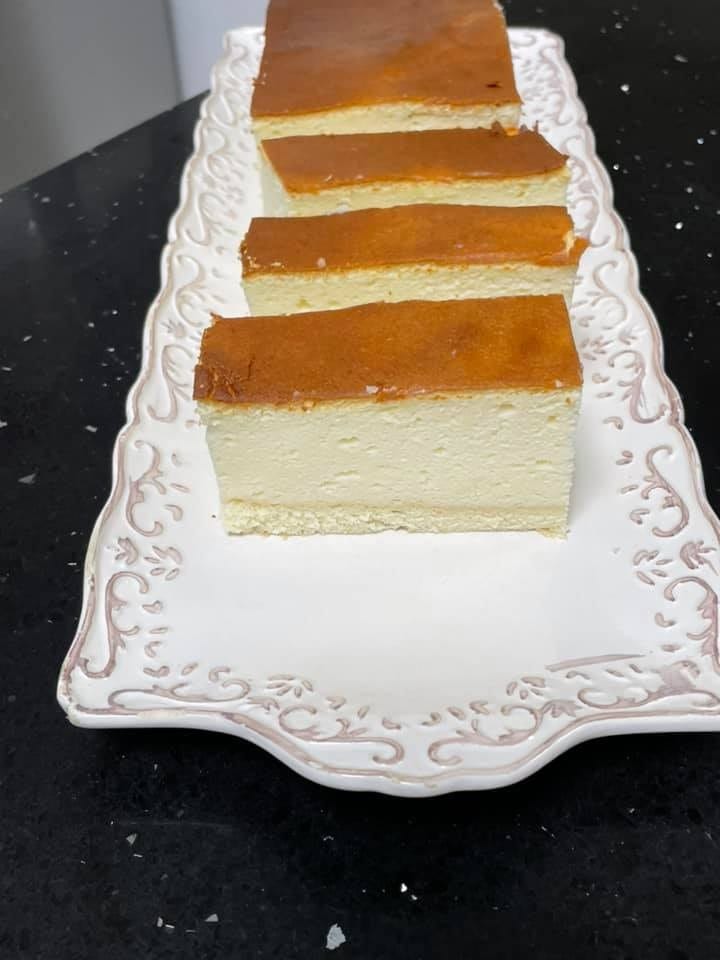 עוגת גבינה עם תחתית טורט