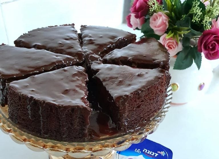 עוגת שוקולד עסיסית ב-6 דקות