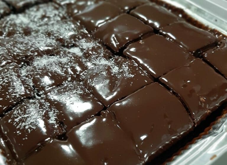 עוגת שוקולד לפסח מושלמת וקלה