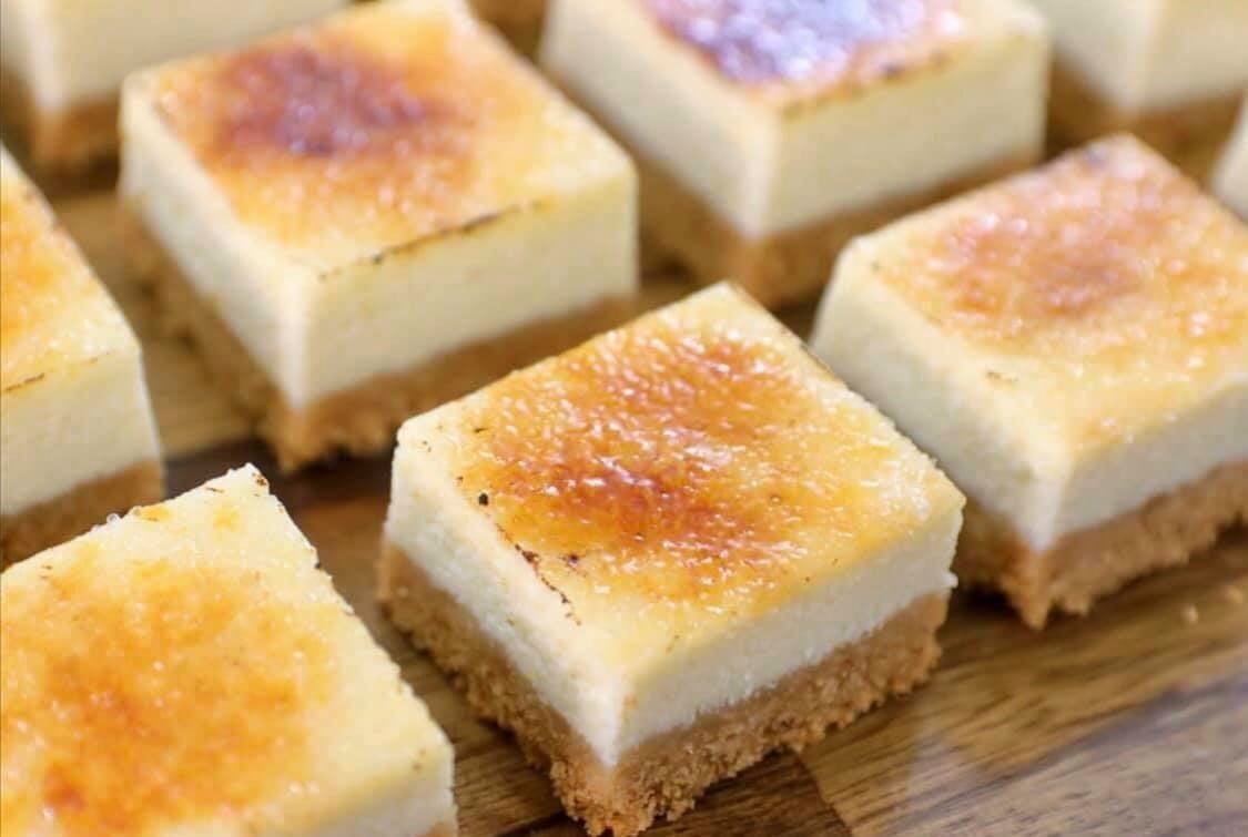 חיתוכיות עוגת גבינה ברולה