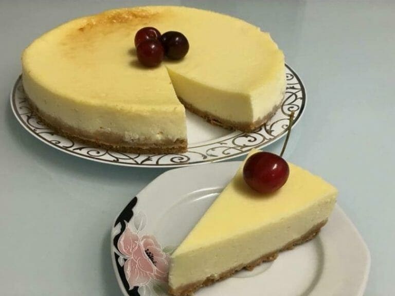 עוגת גבינה אפויה בלי סדקים