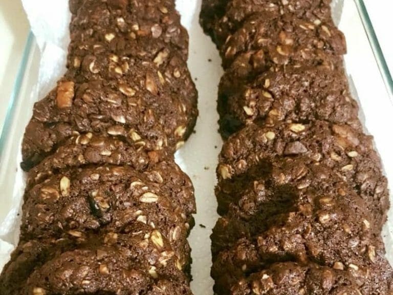 התחליף המושלם: עוגיות שיבולת שועל שוקולד עם קמח כוסמין משובחות וממכרות!