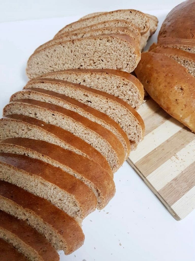 לחם כוסמין מלא מתכון