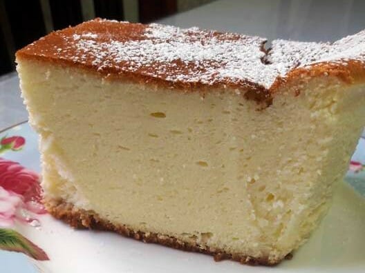 עוגה כזאת לא שוכחים: עוגת גבינה אוורירית וטעימה (במרקם רך וחלומי!)