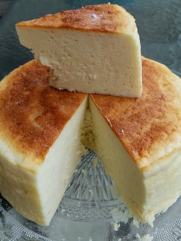עוגת גבינה אפויה גבוהה