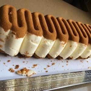 מתכון עוגת גלידה לוטוס מושלמת