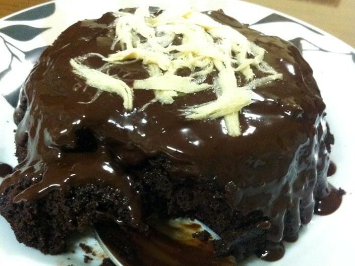 עד שלא מנסים לא מאמינים: עוגת שוקולד במיקרו ב-2 דקות בלבד!
