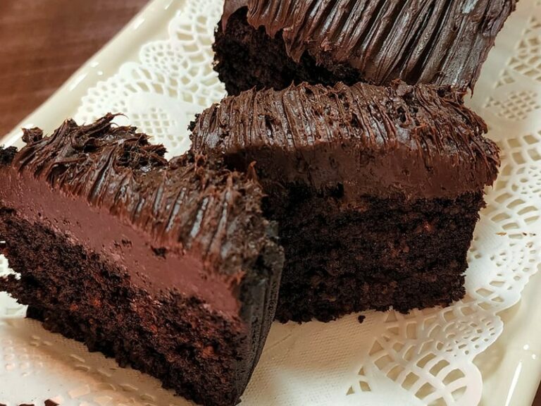 עוגת שוקולד ללא קמח וללא סוכר